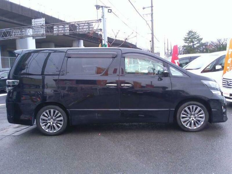 VELLFIRE