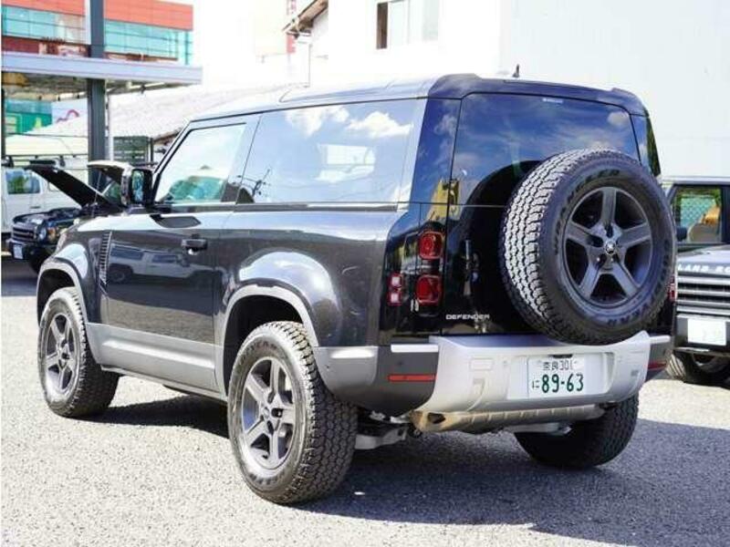 DEFENDER