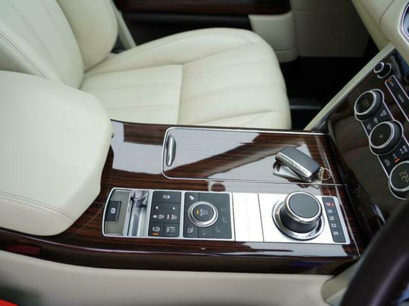 RANGE ROVER