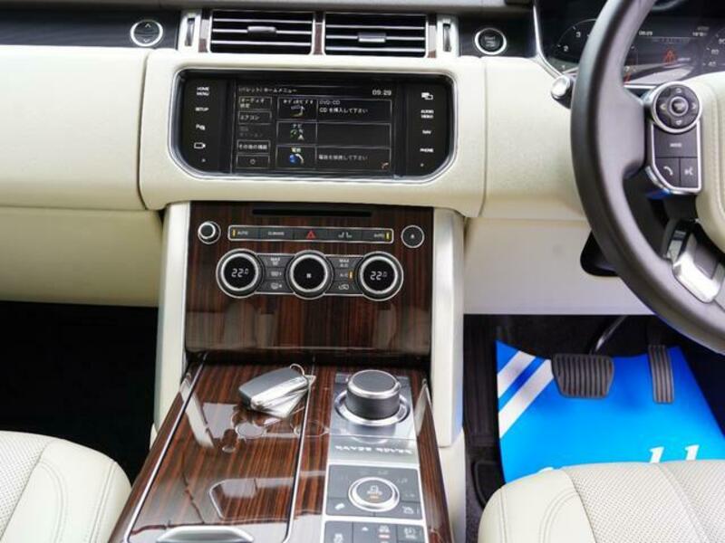 RANGE ROVER