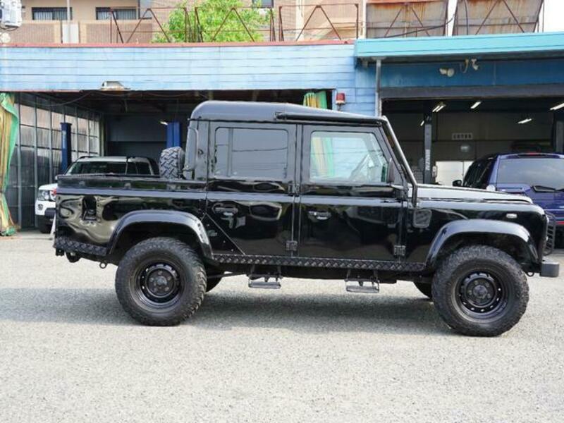 DEFENDER