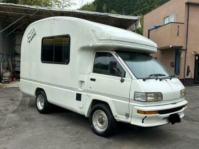 TOWNACE TRUCK