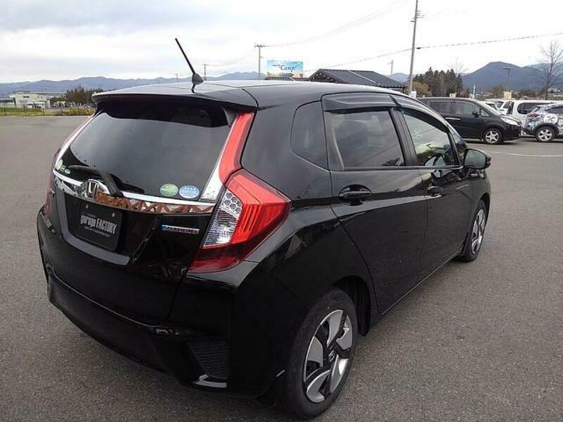 FIT HYBRID