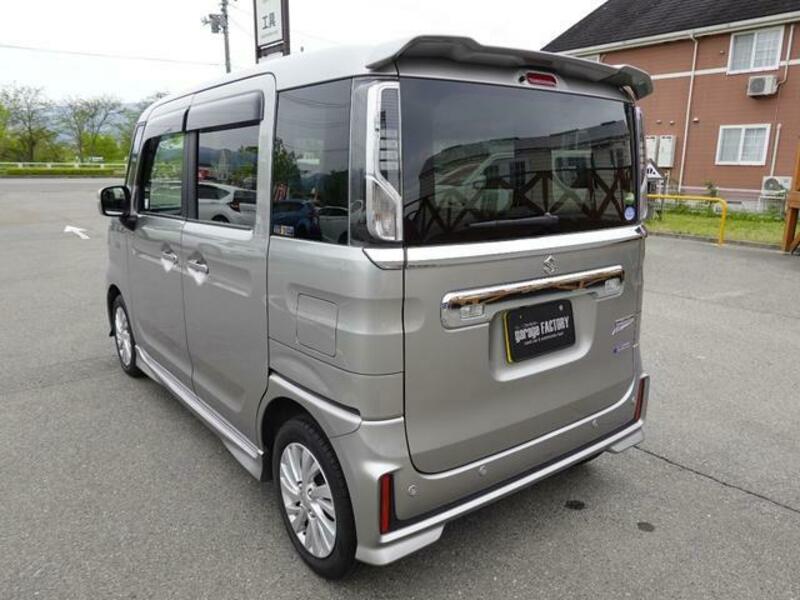 SPACIA CUSTOM