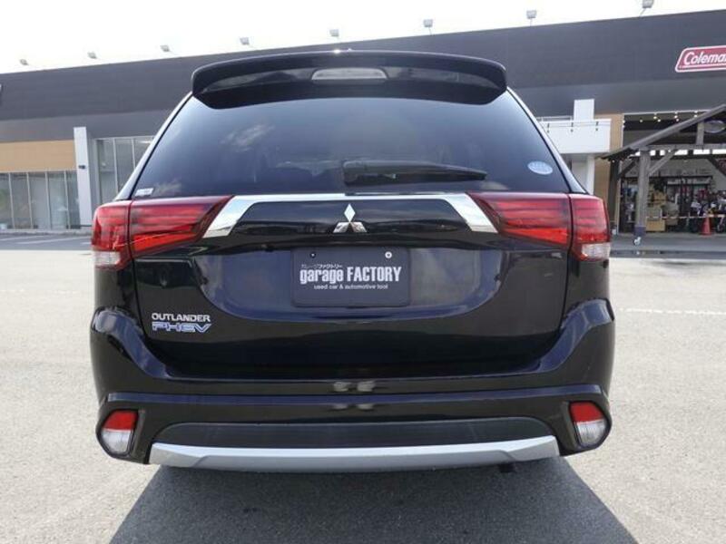 OUTLANDER PHEV