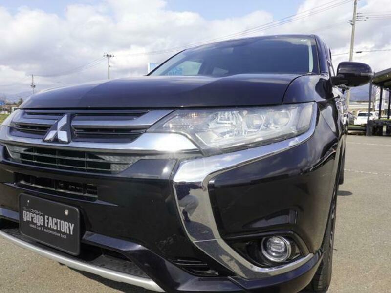 OUTLANDER PHEV