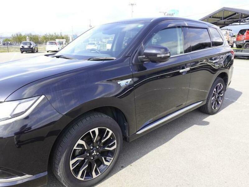 OUTLANDER PHEV