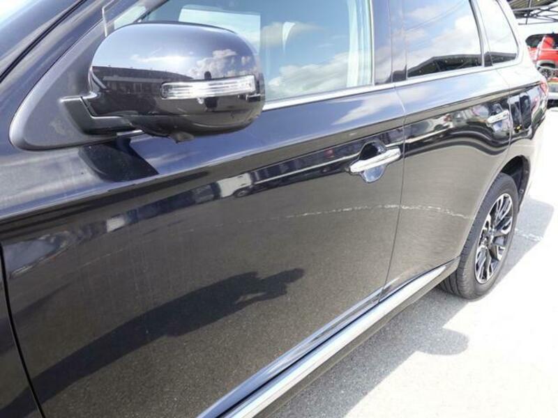 OUTLANDER PHEV