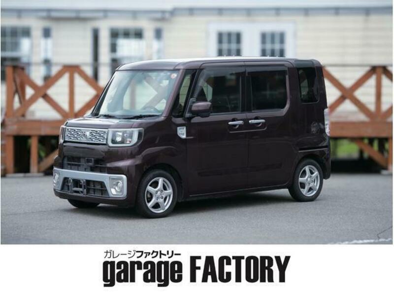 DAIHATSU WAKE