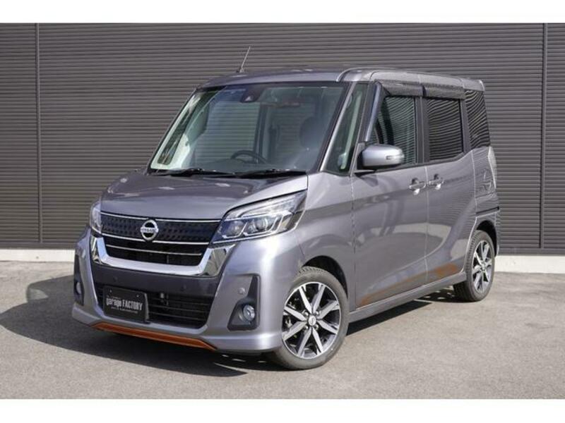 NISSAN DAYZ ROOX