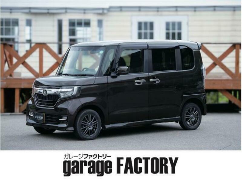 HONDA N BOX CUSTOM
