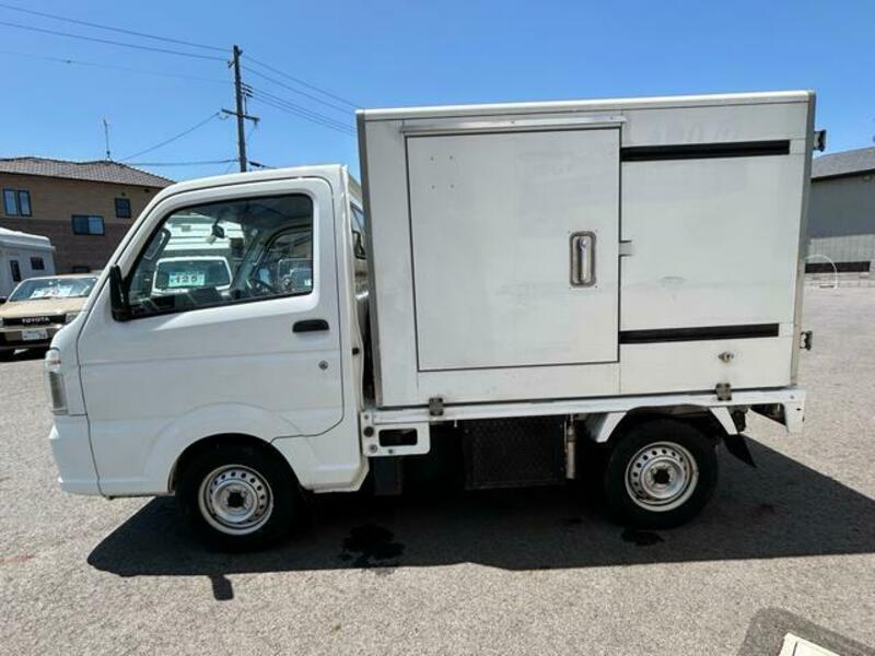 CARRY TRUCK