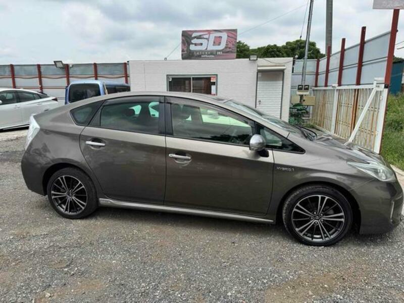 PRIUS