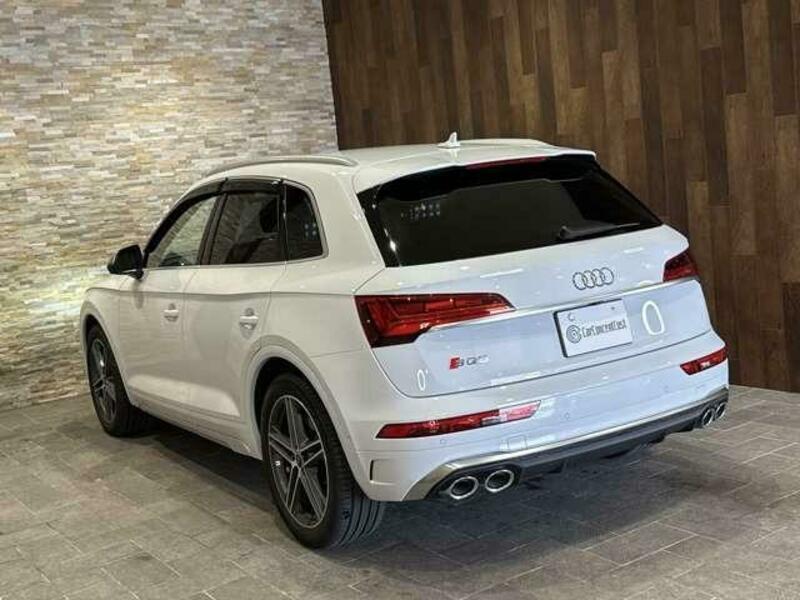 SQ5