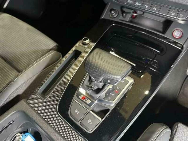 SQ5