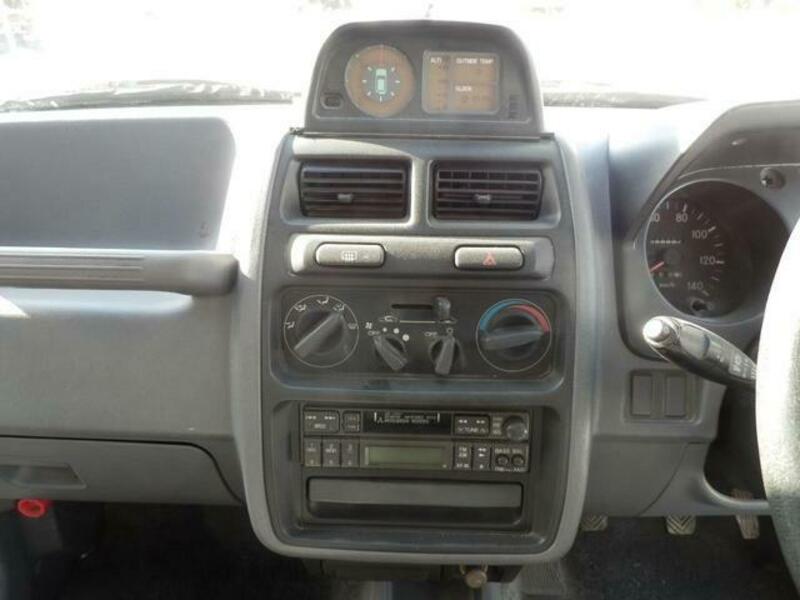 PAJERO MINI