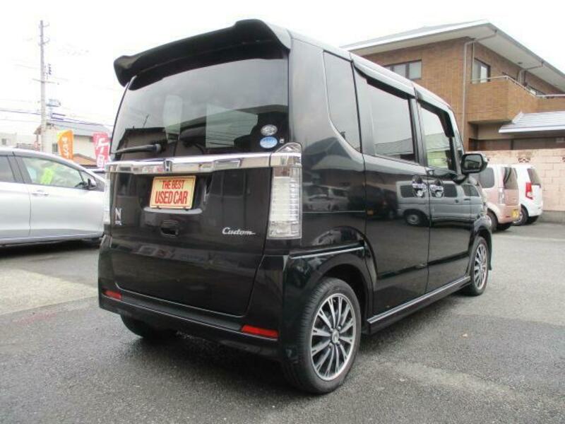 N BOX CUSTOM