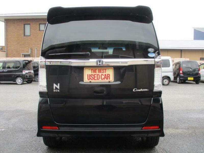 N BOX CUSTOM