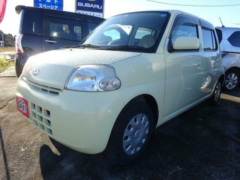 DAIHATSU ESSE