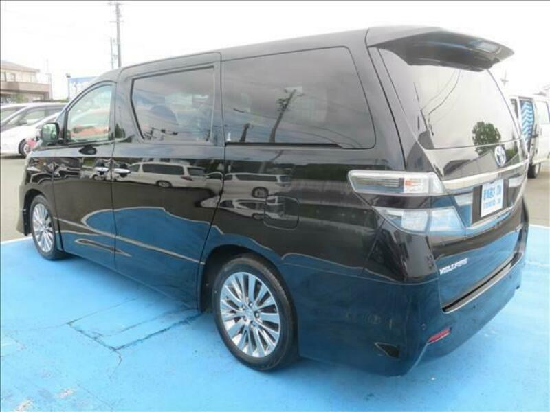 VELLFIRE
