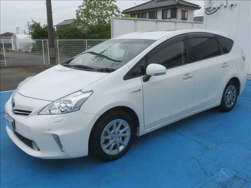 PRIUS ALPHA