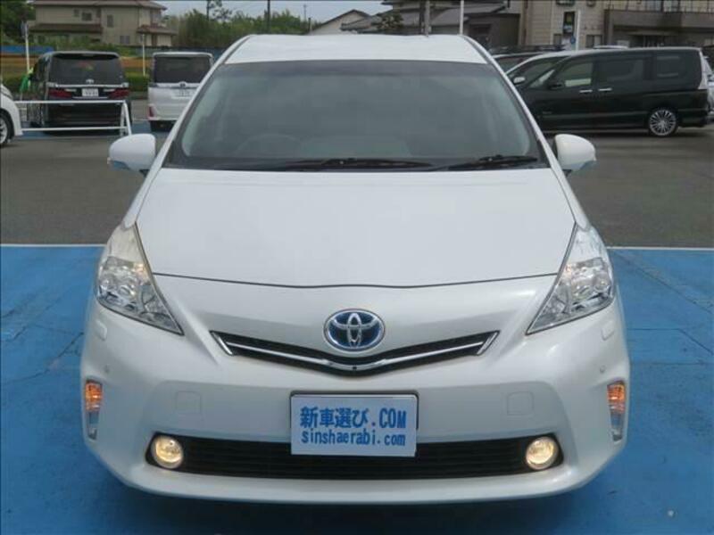 PRIUS ALPHA
