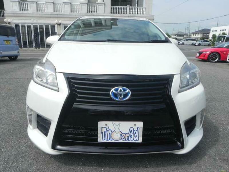 PRIUS PHV