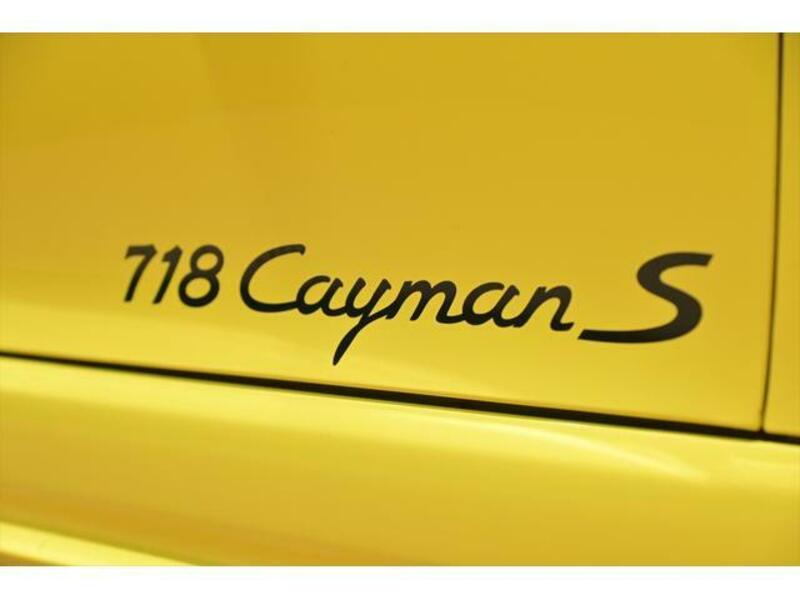 718 CAYMAN