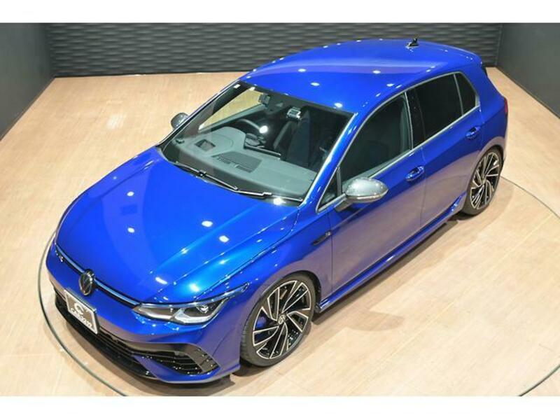 GOLF R