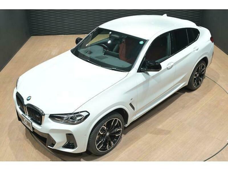 X4