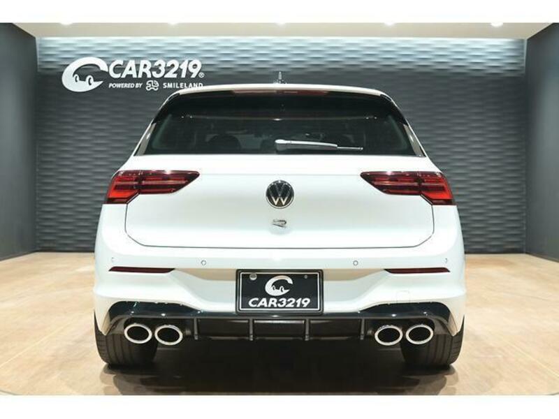 GOLF R