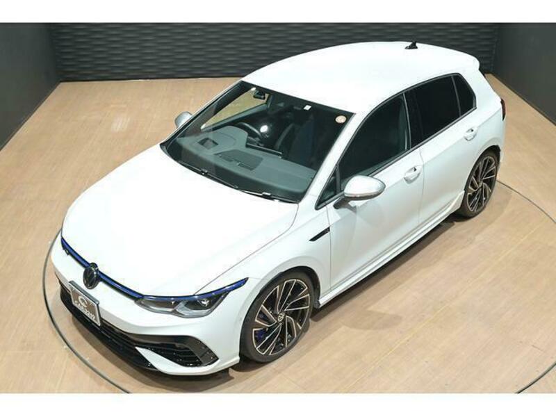 GOLF R