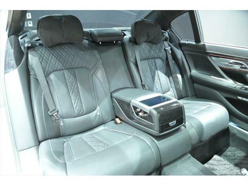 7 SERIES