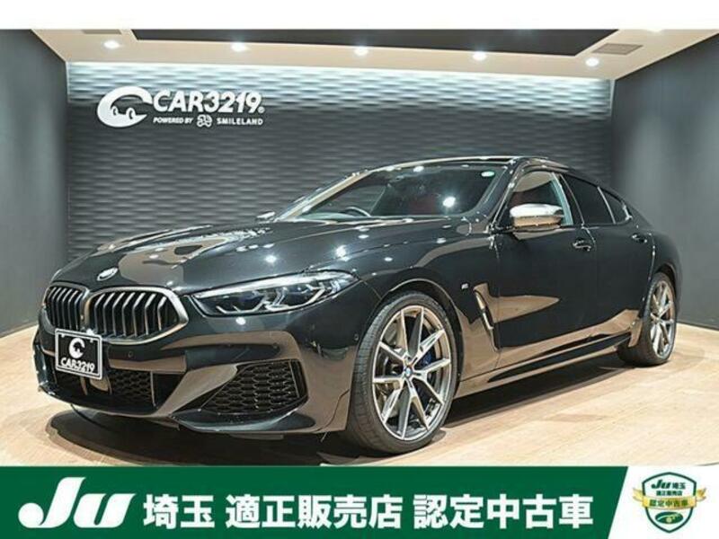 BMW 8 SERIES