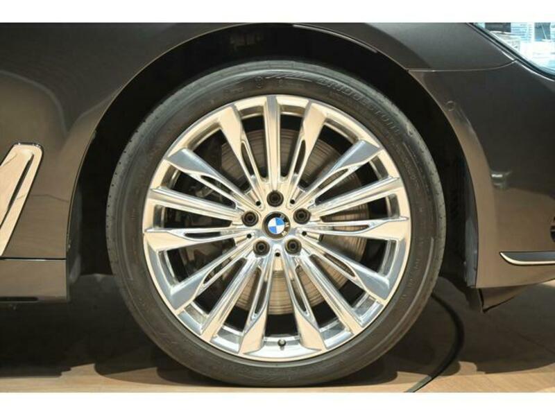 7 SERIES
