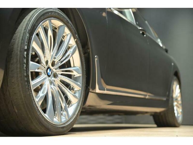 7 SERIES