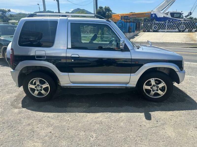 PAJERO MINI