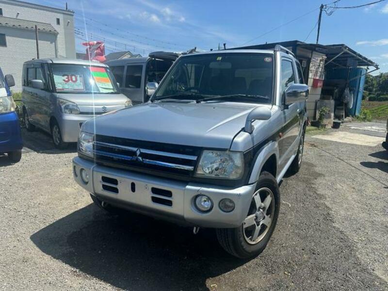 MITSUBISHI PAJERO MINI