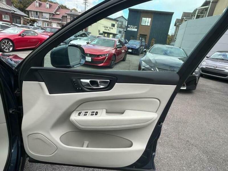XC60