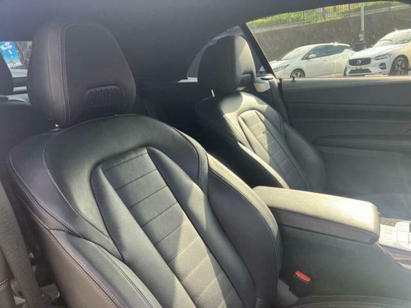 4 SERIES
