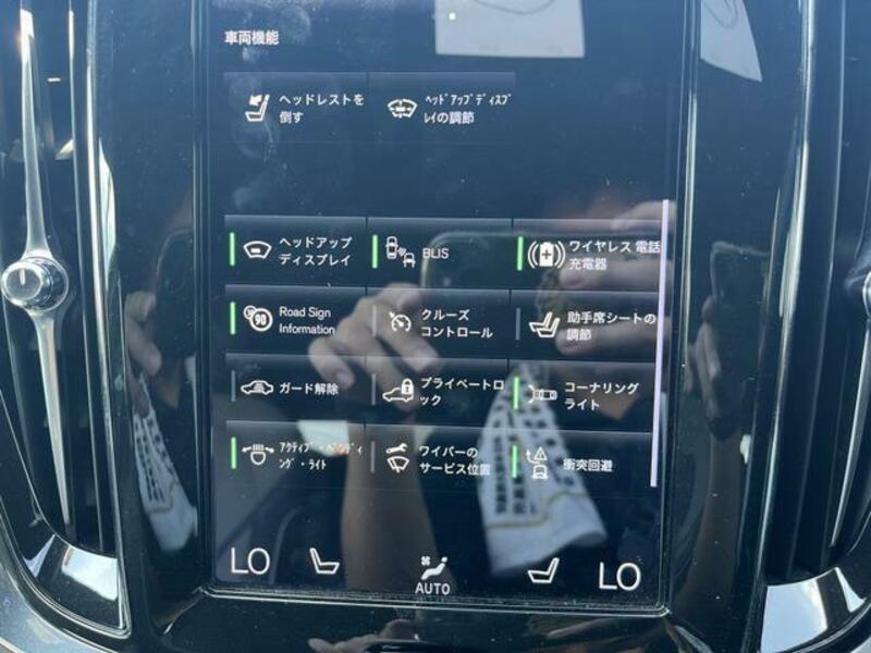 V60