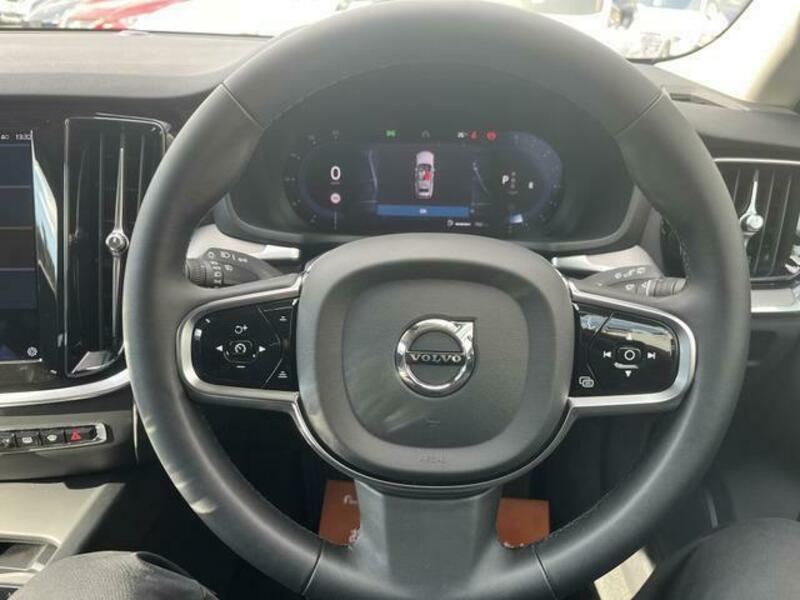 V60