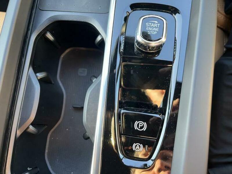 V60