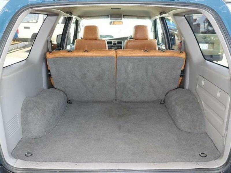 HILUX SURF