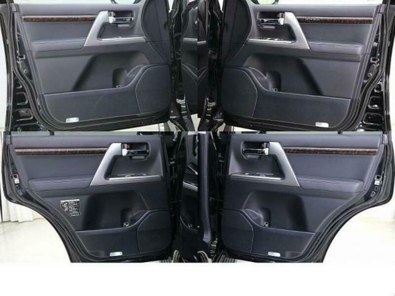 LAND CRUISER
