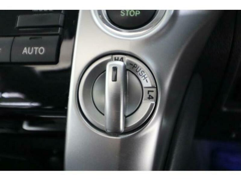 LAND CRUISER