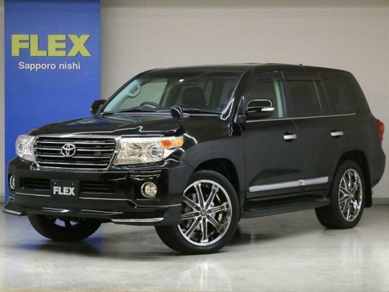 TOYOTA LAND CRUISER