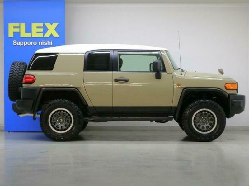 FJ CRUISER