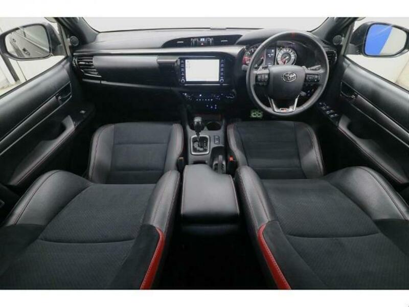 HILUX