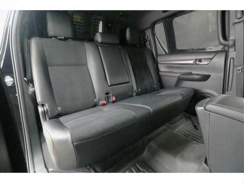 HILUX